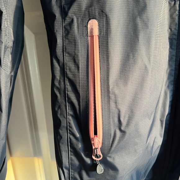 Vineyard Vines Navy Jacket with Pink Accents - Picture 4 of 5